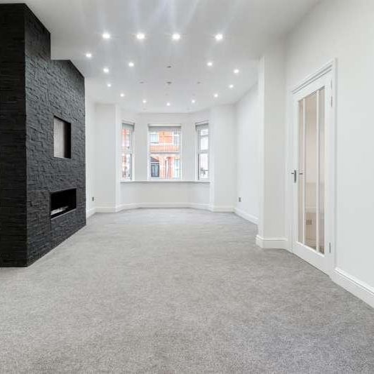 Isla Road, London, SE18 - Photo 1