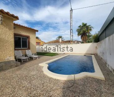 Alquiler de casa o chalet independiente en Calle Ensenada, 16 - Photo 4