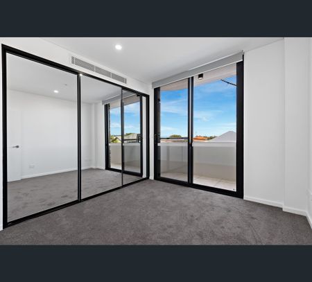 136 Brunker Road, Adamstown, NSW 2289 - Photo 4