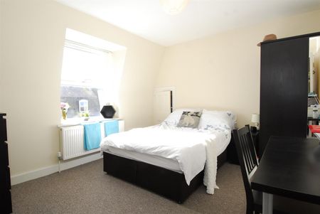 9 Seaton Avenue Flat 4, Plymouth - Photo 3