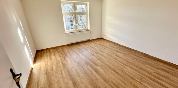 Objektdetails: Köln - Altstadt/Martinsviertel - Wohnung PHILHARMONIE - RHEINNAH - RÖMISCHE ALTSTADT: TOP SANIERTE 3 ZIMMERWOHNUNG - Photo 2