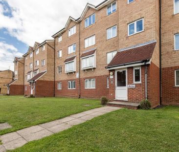 1 bedroom ground floor flat to rent - Photo 4
