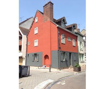 TROYES CENTRE rue PASSERAT, appartement en DUPLEX - Photo 4