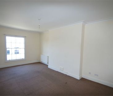 2 bedroom | Flat - Photo 2