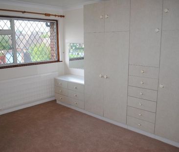 3 bedroom semi-detached house to rent - Photo 6