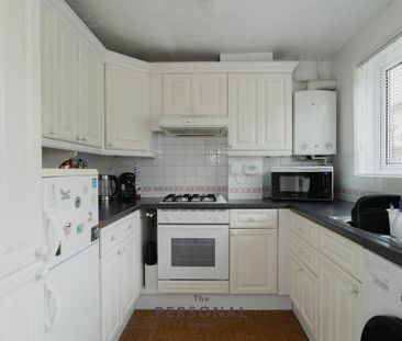 1 bedroom in a house share to rent - Photo 6