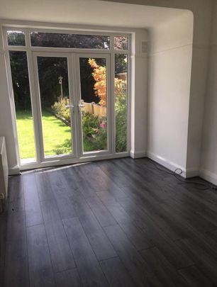 3 bedroom semi-detached house to rent - Photo 1