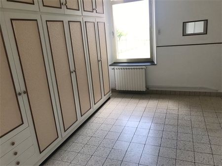 Maison mitoyenne 6 pièces à Cosnes-et-Romain - Photo 5