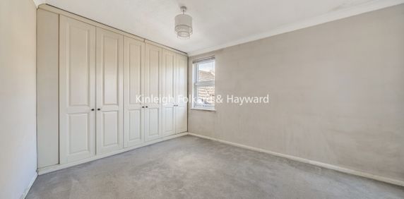 Bromley Common, Bromley, Kent, BR2 - Photo 2