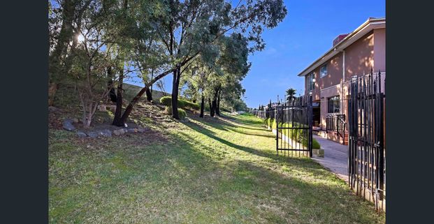 Stunning Quality Home - Photo 1