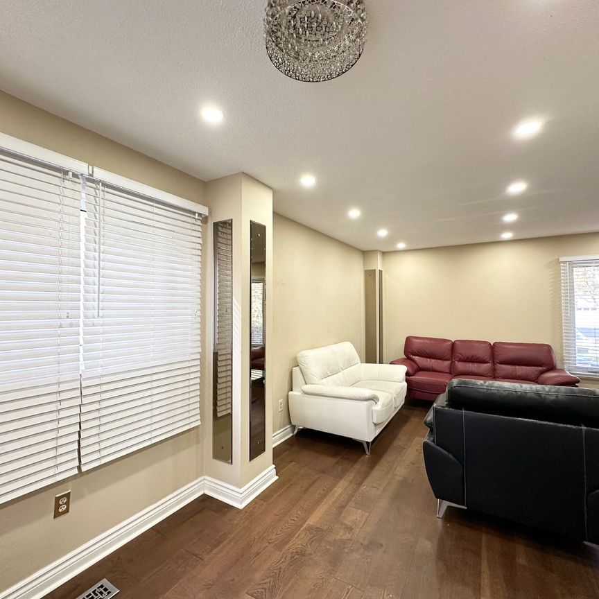 For Lease - 144 Clansman Trail, Mississauga, Ontario - Photo 1