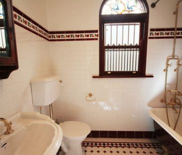 Summer Hill - Photo 2