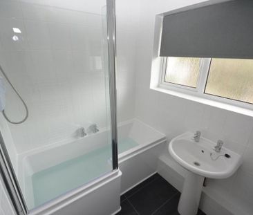 3 bedroom semi-detached house to rent - Photo 6