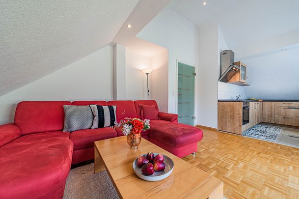 City-Residence: Möblierte 3-Zimmer-Wohnung in Frankfurt-Rödelheim - Photo 1