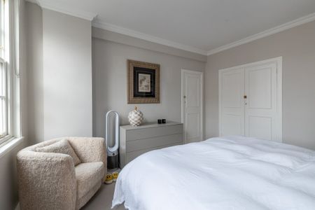 Cranmer Court, Whiteheads Grove, Kensington and Chelsea, London, SW3 - Photo 5