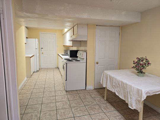 For Lease - 14 Westmoreland Court Unit# Basement B, Markham, Ontario - Photo 1