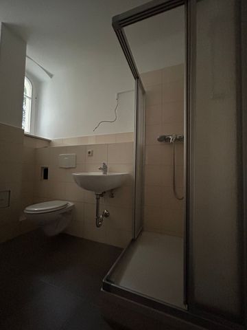 Herrliche 2-Raum-Wohnung mit Balkon u. EBK am Oybiner Kurpark ! - Photo 3