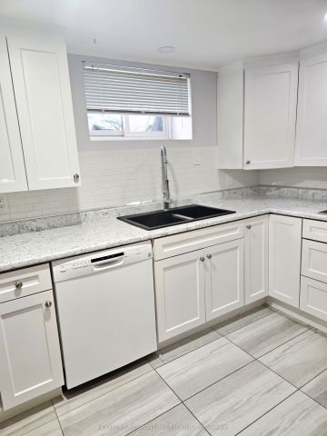 678 MOHAWK Road #BASEMENT - Photo 4