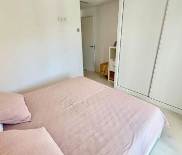 Dúplex de alquiler en Calle Torrox, Lo Cea - Photo 2