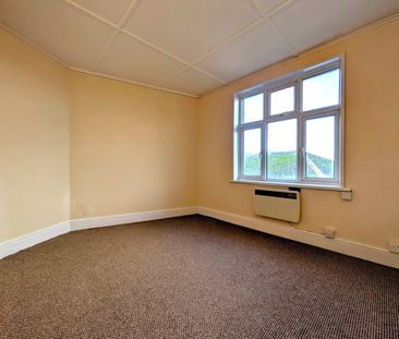 Churchtown, Mullion, Helston, Cornwall, TR12 - Photo 2