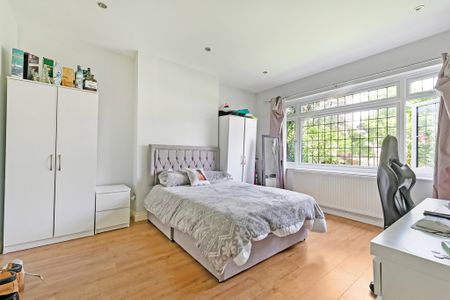 Kings Avenue, SW12, London - Photo 4