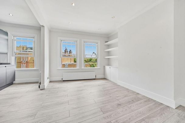 2 bedroom flat to rent - Photo 1