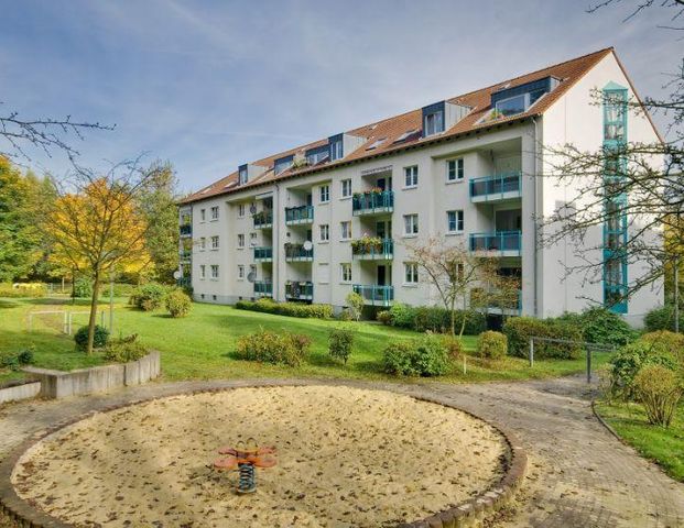 2-Zimmer-Wohnung mit großer Küche und Balkon, NUR für 2-Personen-Haushalt, mit WBS - Photo 1