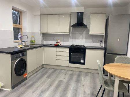 2 Bed Flat, Tanner St, IG11 - Photo 4