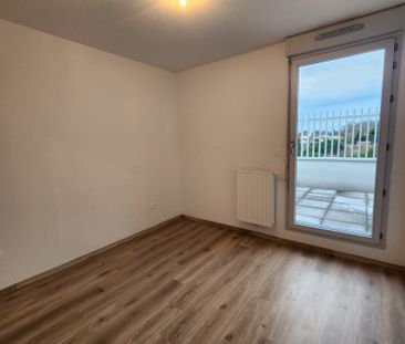 Location Appartement 3 pièces 63m² VILLENAVE D ORNON 33140 - Photo 2