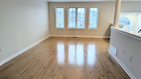 For Lease - 50 Smith Street Unit# Main Floor, Bradford West Gwillimbury, Ontario - Photo 5