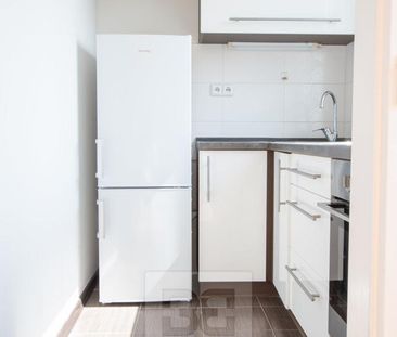 Pronájem bytu 1+kk 29 m2 - Fotografie 2