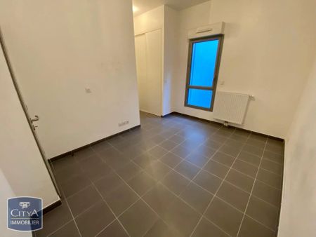 Appartement à louer 4 pièces 116.91m² - Photo 3
