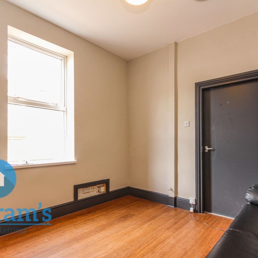 1 bed Shared House for Rent - Photo 1