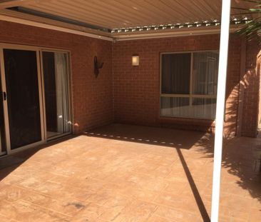 12A Kingfield Court, Camberwell, Vic 3124 - Photo 3