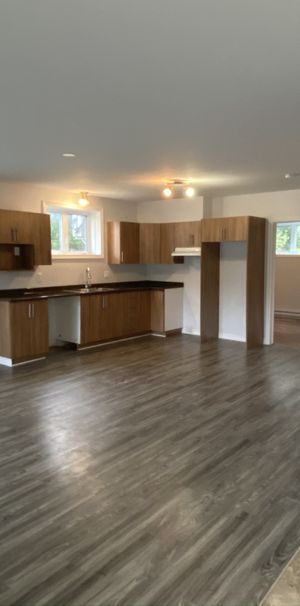 4 1/2 à Louer - Photo 1