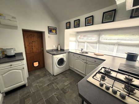 Coxs Lane, Cradley Heath, B64 5NS - Photo 4