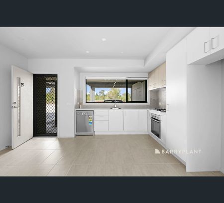 15 Boutique Lane, Cranbourne West, Vic 3977 - Photo 3