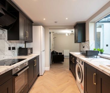 💎 Brand New Premium Ensuite Rooms | £0 Deposit Room 4 - Photo 5