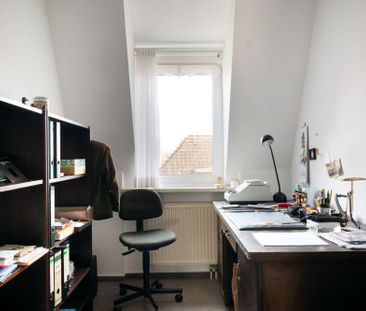 Großzügige Dachgeschosswohnung in zentraler Lage mit Balkon. Obj. 9437 - Photo 6