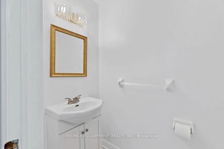 Detached Home For Lease | W9251835 - Photo 3