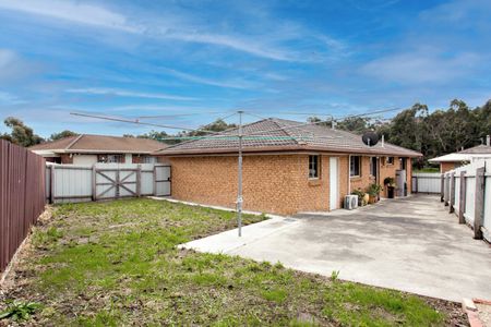TWO BEDROOM UNIT IN BROWN HILL! - Photo 5