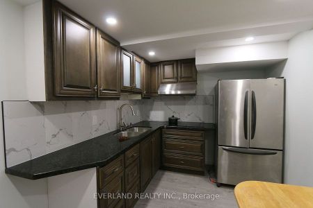 For Lease - 4 Hepatica Street Unit# Basment, Toronto, Ontario - Photo 3