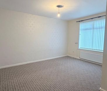 Windsor Place - Photo 3