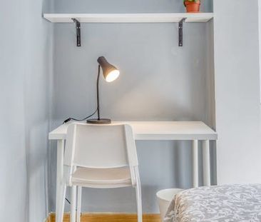 Carrer Jerónima Galés, Valencia, Valencian Community 46017 - Photo 4