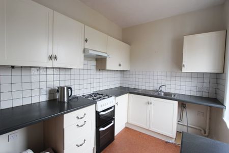 High Street, Hatfield, Doncaster DN7 6RS - Photo 3