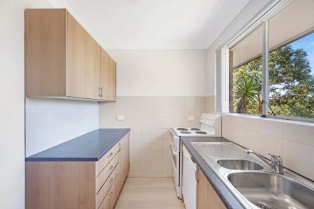 24/2 Leisure Close, Macquarie Park. - Photo 2