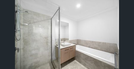 Stylish New Home - Photo 3