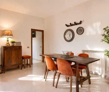 Via Palazzuolo, Florence, Tuscany 50123 - Photo 4
