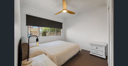 Waterfront Living on the Maroochy River! - Photo 3