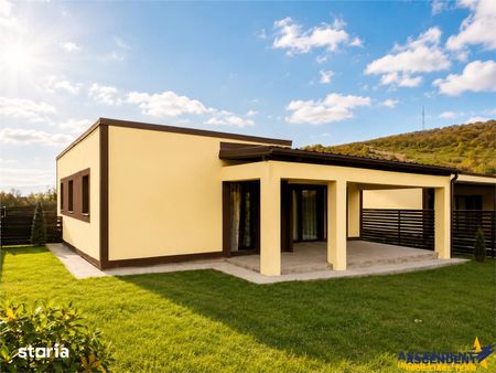 Casa singura in curte, Zizin, Tarlungeni, Brasov - Photo 2